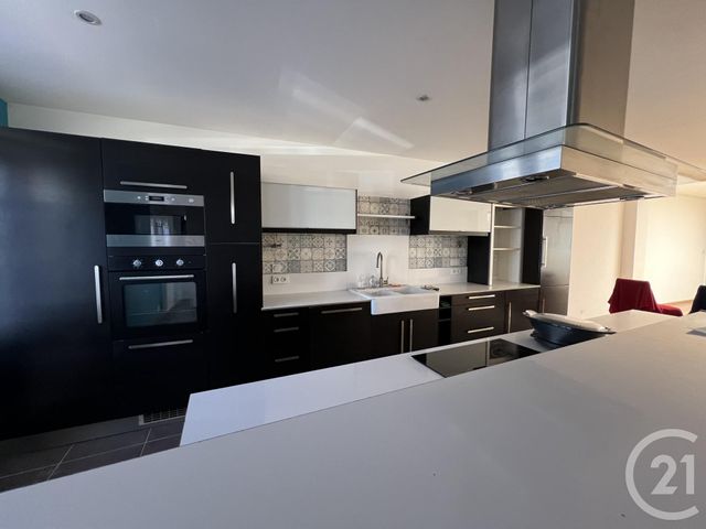 Appartement F4 à vendre - 5 pièces - 175.0 m2 - ARMENTIERES - 59 - NORD-PAS-DE-CALAIS - Century 21 La Lys