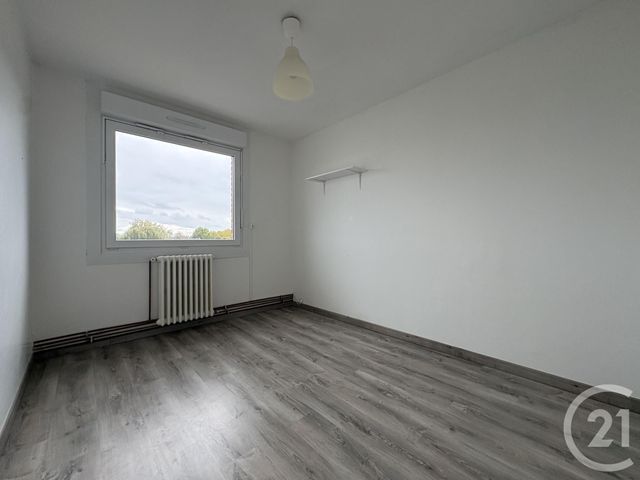 Appartement T2 à vendre - 3 pièces - 79.13 m2 - ARMENTIERES - 59 - NORD-PAS-DE-CALAIS - Century 21 La Lys