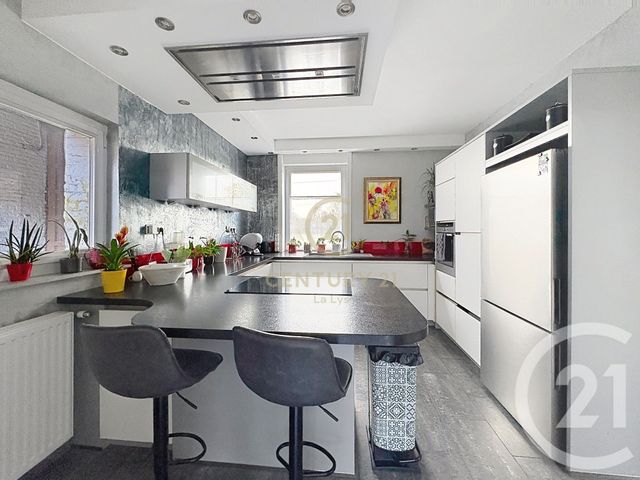 maison à vendre - 9 pièces - 239.1 m2 - AVELIN - 59 - NORD-PAS-DE-CALAIS - Century 21 La Lys