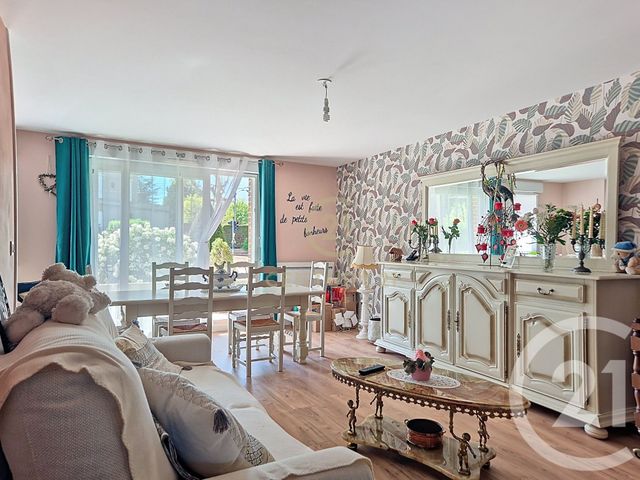 Appartement F3 à vendre - 3 pièces - 71.84 m2 - ARMENTIERES - 59 - NORD-PAS-DE-CALAIS - Century 21 La Lys