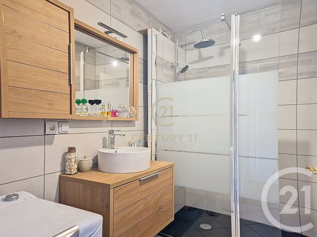 Appartement F3 à vendre - 3 pièces - 71.84 m2 - ARMENTIERES - 59 - NORD-PAS-DE-CALAIS - Century 21 La Lys