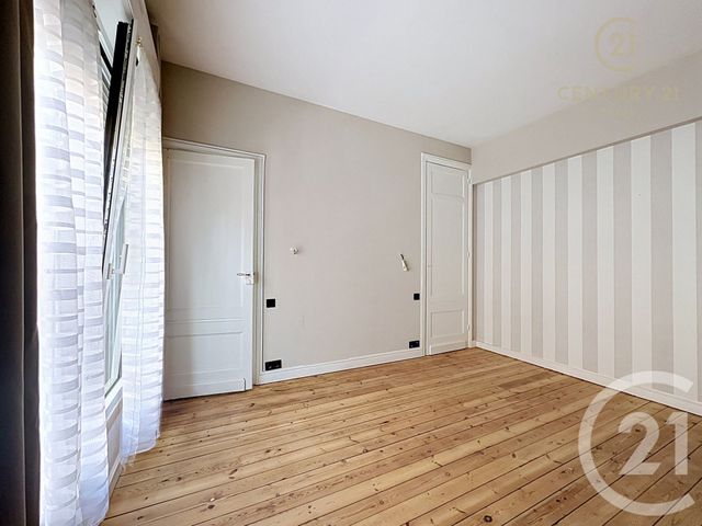 Appartement à vendre - 4 pièces - 107.0 m2 - ARMENTIERES - 59 - NORD-PAS-DE-CALAIS - Century 21 La Lys