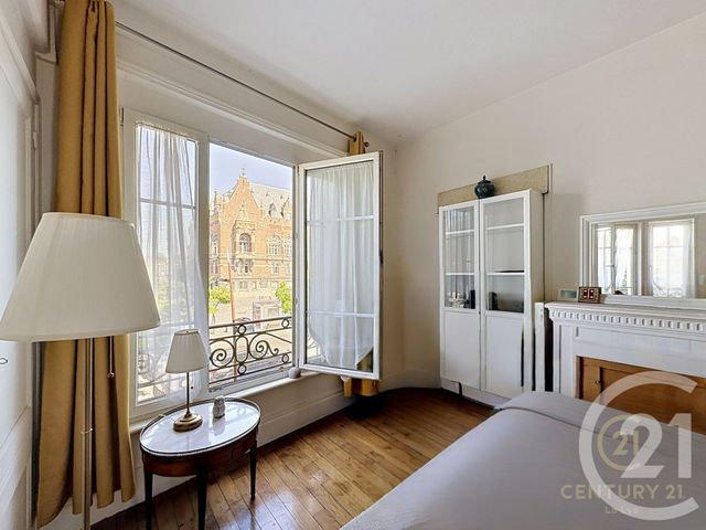 Appartement à vendre - 4 pièces - 107.0 m2 - ARMENTIERES - 59 - NORD-PAS-DE-CALAIS - Century 21 La Lys