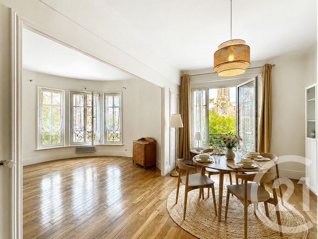 Appartement à vendre - 4 pièces - 107.0 m2 - ARMENTIERES - 59 - NORD-PAS-DE-CALAIS - Century 21 La Lys