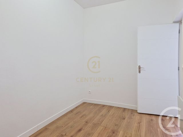 Appartement F4 à vendre - 4 pièces - 81.04 m2 - ARMENTIERES - 59 - NORD-PAS-DE-CALAIS - Century 21 La Lys