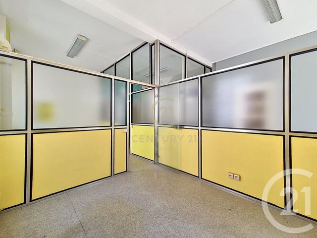 Appartement Local à vendre - 5 pièces - 91.2 m2 - ARMENTIERES - 59 - NORD-PAS-DE-CALAIS - Century 21 La Lys