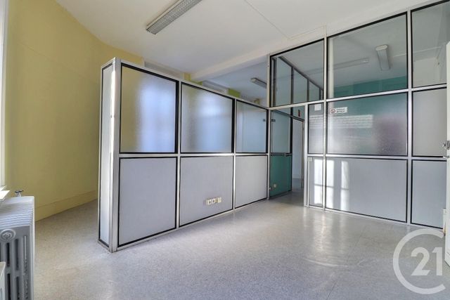 Appartement Local à vendre - 5 pièces - 91.2 m2 - ARMENTIERES - 59 - NORD-PAS-DE-CALAIS - Century 21 La Lys